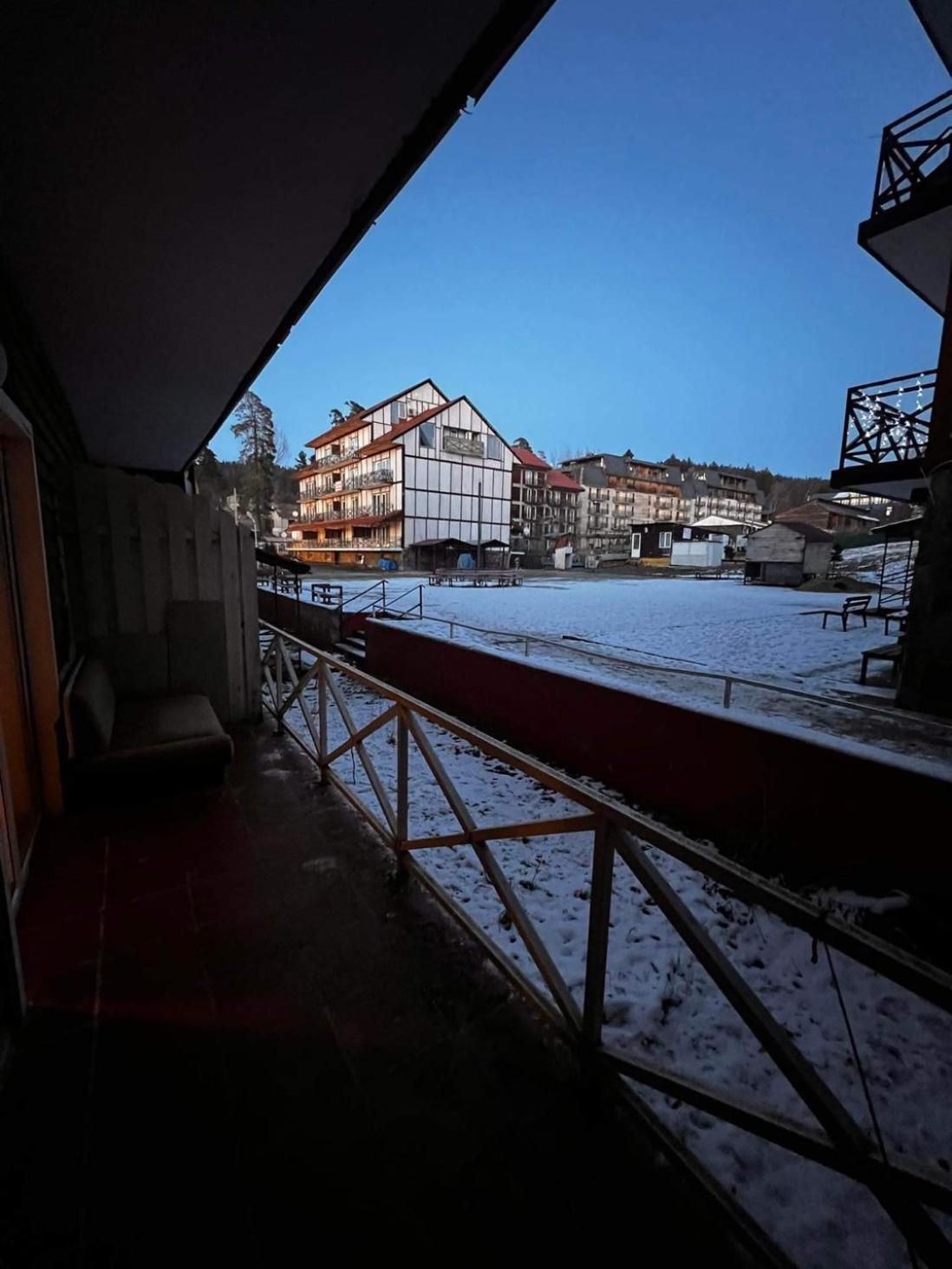 Hotel Mgzavrebi Bakuriani Εξωτερικό φωτογραφία